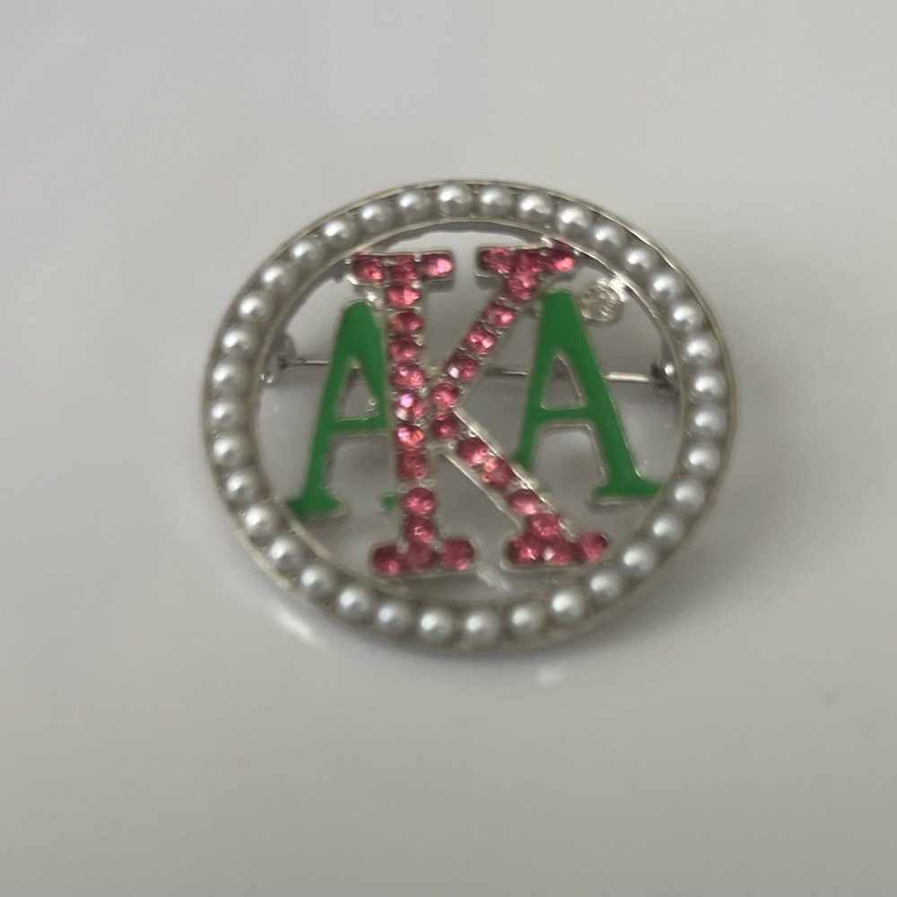 COPY - For ALPHA KAPPA ALPHA Pearl, Pink,Green Brooch
